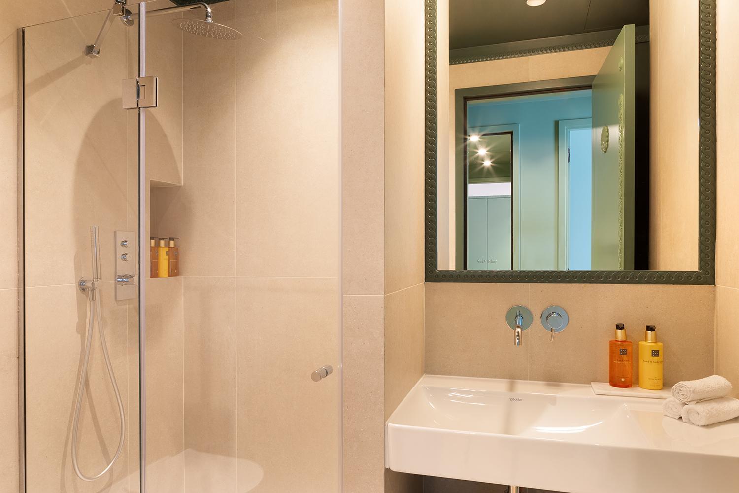 Paris Home Collection Serviced Apartments In Opera - Rue Saint-Lazare 外观 照片